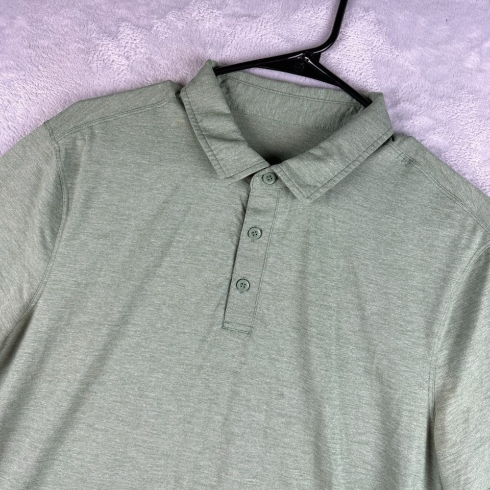 Lululemon Polo Shirt Mens Medium Green Evolution Tech Performance Stretch Golf